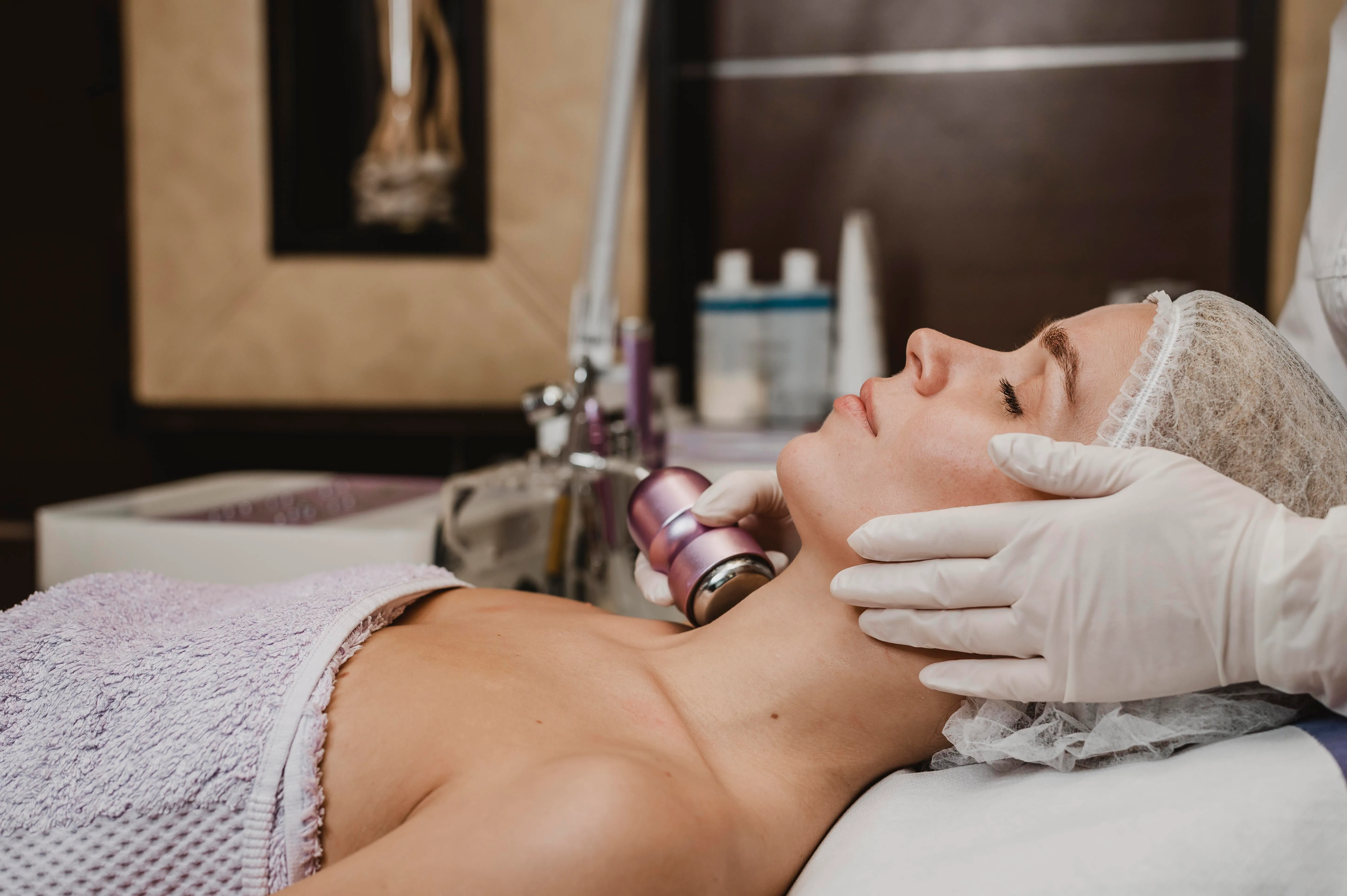 RADIOFREKWENCJAMIKROIGŁOWA — HolyHoli Therapy Lublin